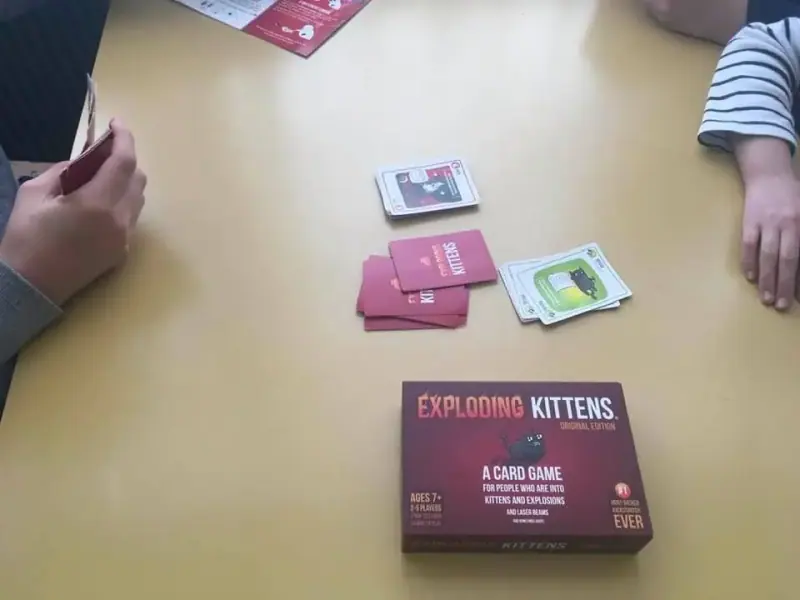 Партия: игра Взрывные котята