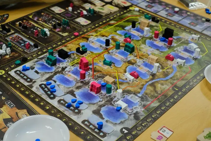 Партия: игра Плотина