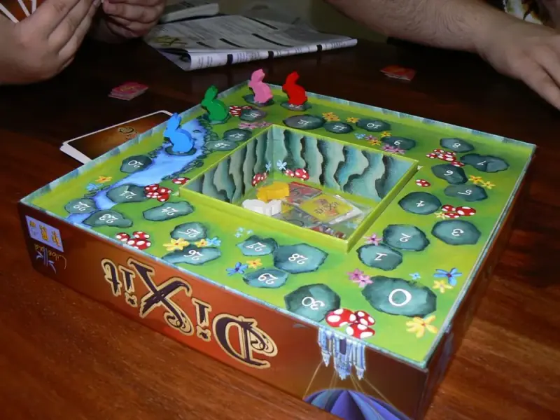 Партия: игра Диксит